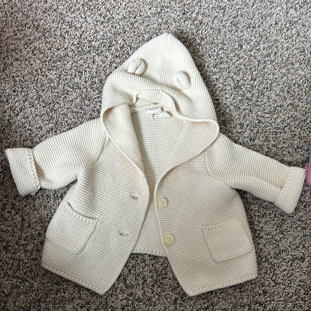 Baby gap bear sweater
